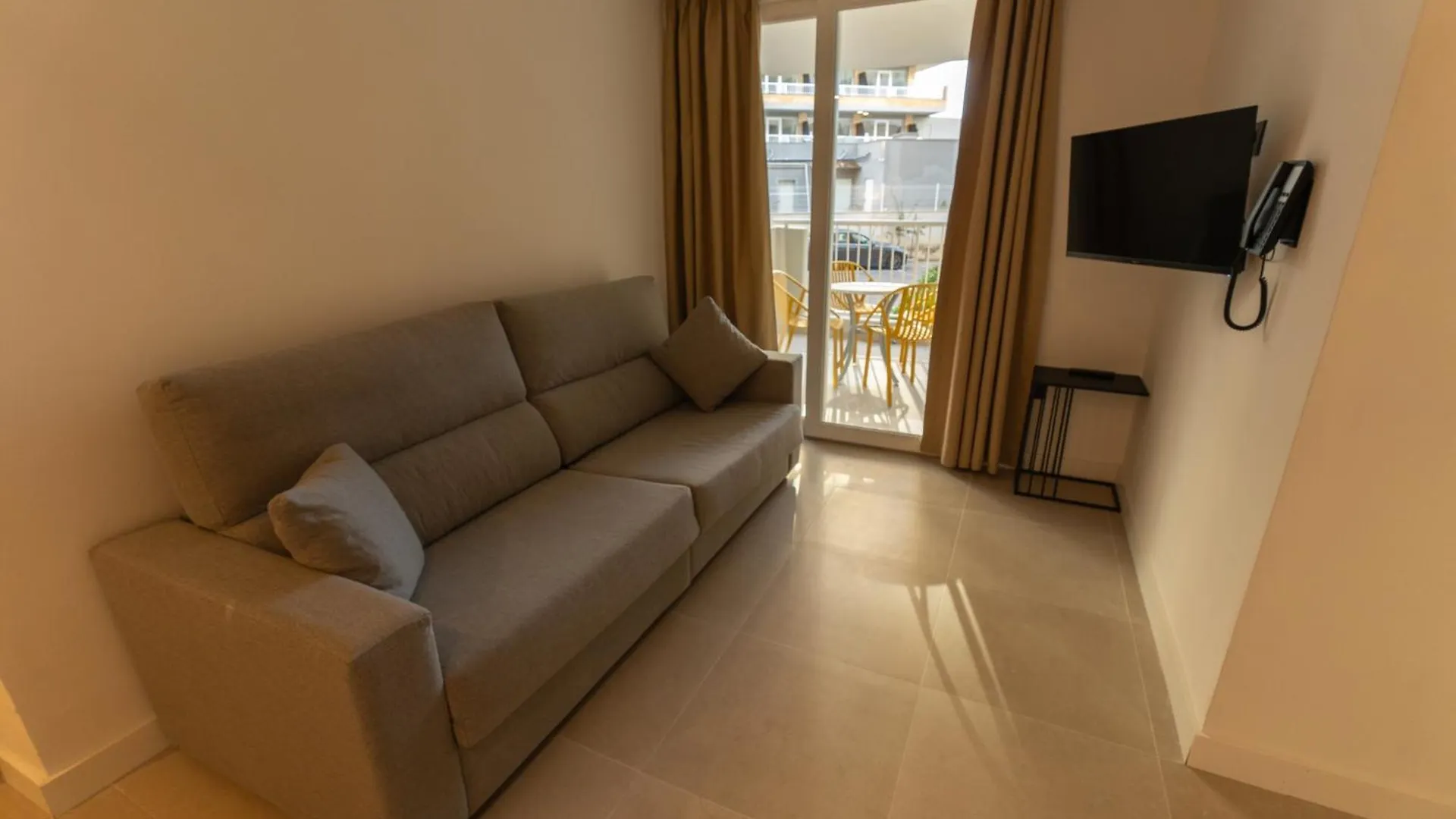 Apartamentos Vistasol Magaluf  Hotel apartamentowy